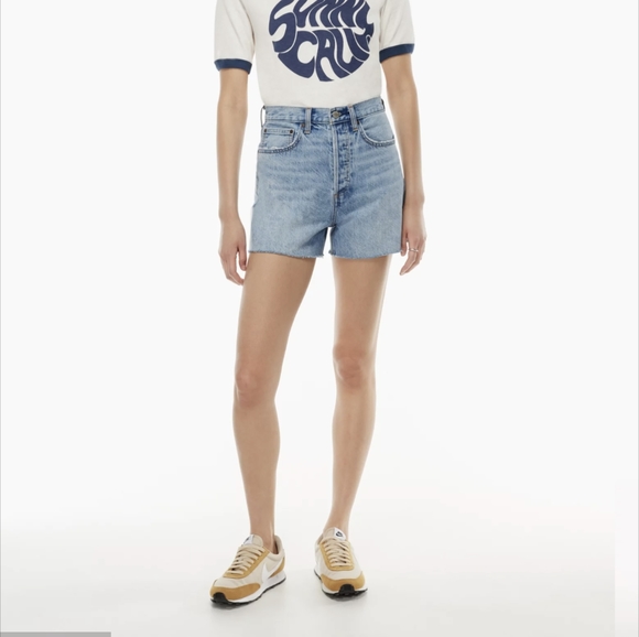 Denim Forum/Aritzia Joni Loose Short Size 26 - Picture 2 of 6